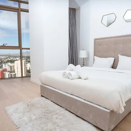 360 Heights, Gym & Pool Apartment