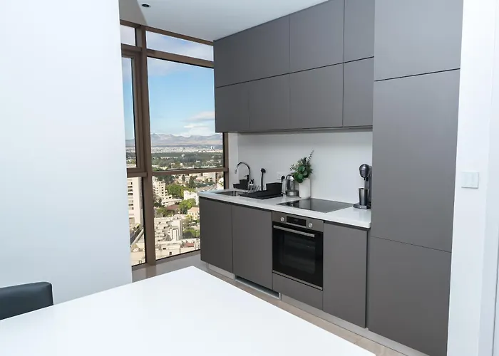 Apartamento 360 Heights, Gym&pool Nicosia