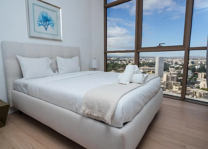 360 Heights, Gym & Pool 公寓 尼科西亚