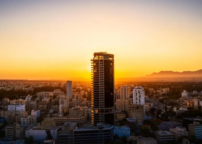 360 Heights, Gym&pool Apartamento Nicosia